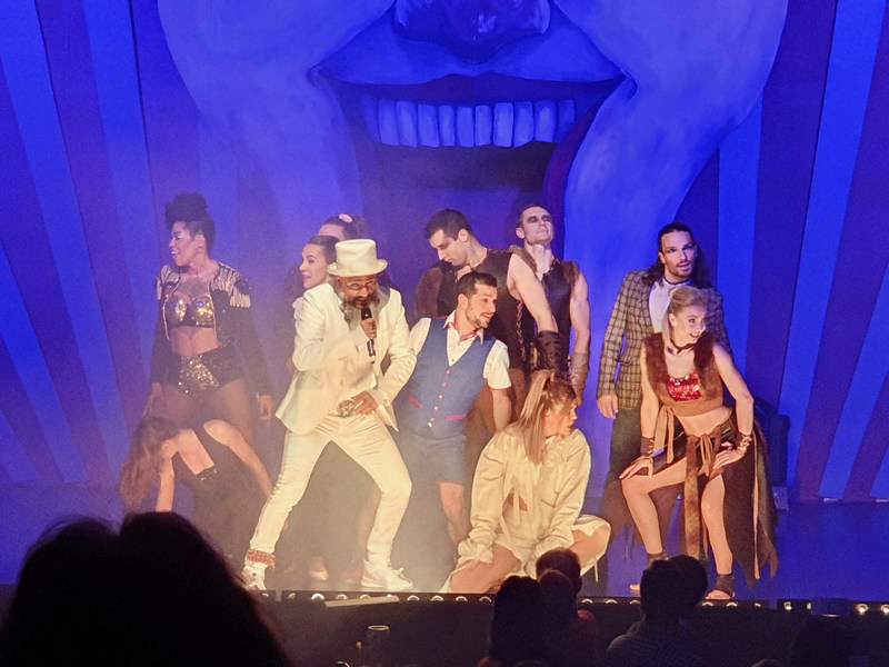 GOP Variete Theater Essen Freaks
