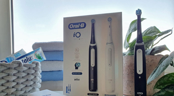 Braun Oral B iO Series 4 elektrische Zahnbürste