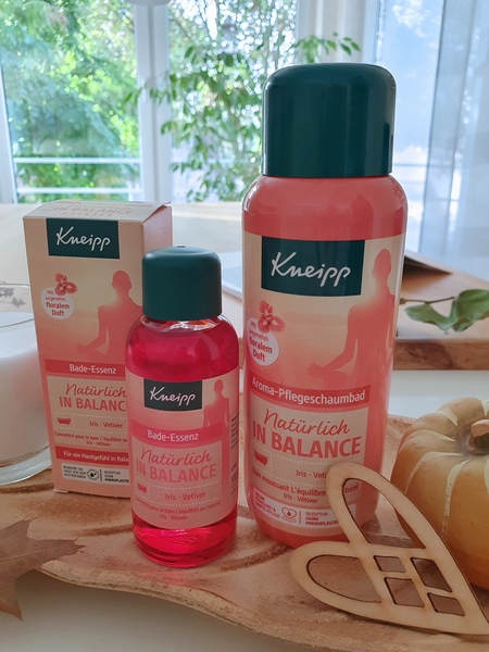 Kneipp Natürlich in Balance Aroma-Pflegeschaumbad und Bade-Essenz