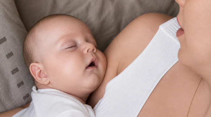 Mama, Baby und Schmuck