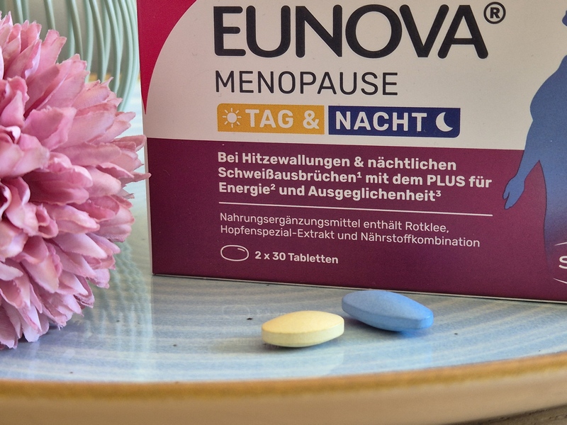 Eunova Menopause Tag und Nacht