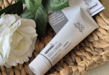 Schweißfüße? Darüber darf man reden! Warum Fußpflege kein Tabuthema sein sollte Gehwol med Deo Creme